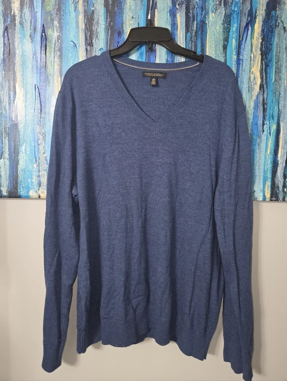 Marino Wool Extra Fine, Men's V-Neck Sweater-Blue-Banana Republic XL Long Sleeve